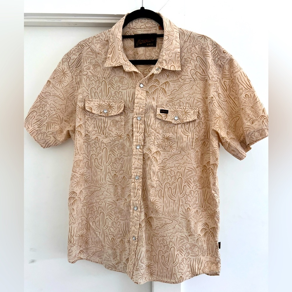 Howler Brothers western pearl snap short sleeve men’s shirt.